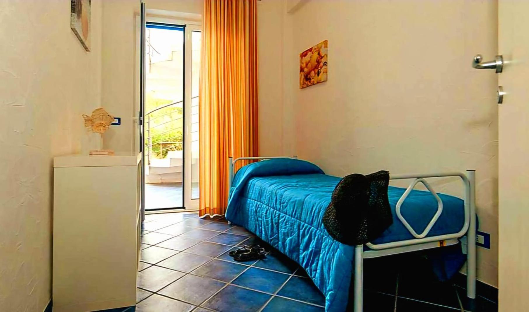 Magico Appartamenti Scafa - Marina Capo D'Orlando Ngoại thất bức ảnh