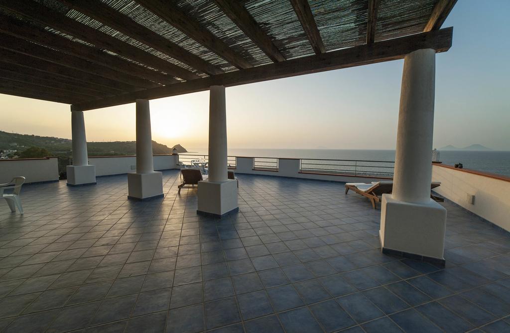 Magico Appartamenti Scafa - Marina Capo D'Orlando Ngoại thất bức ảnh